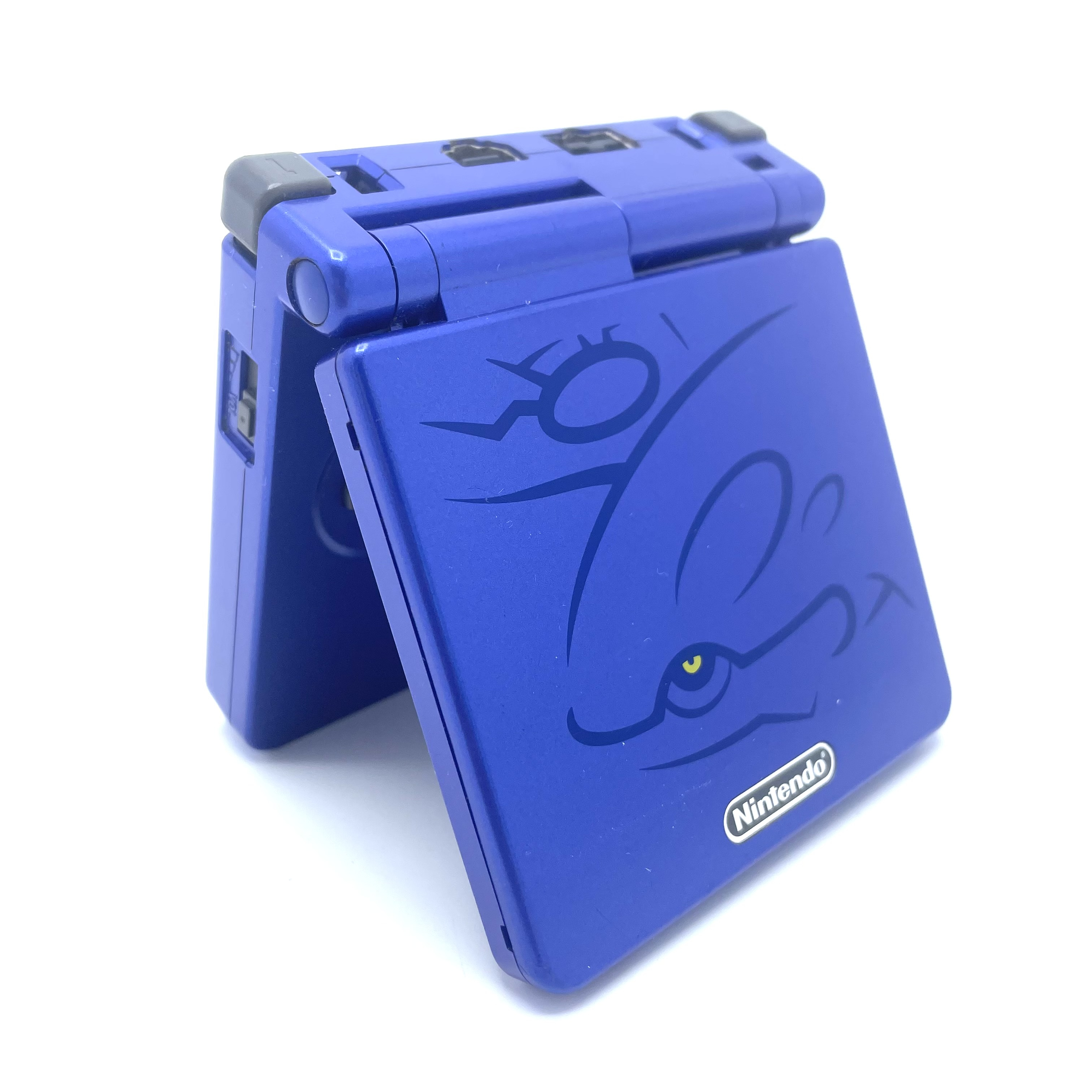 Foto van Game Boy Advance SP Blue Kyogre - Mooi